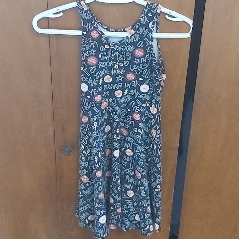 Dress - Picture 2 of 2